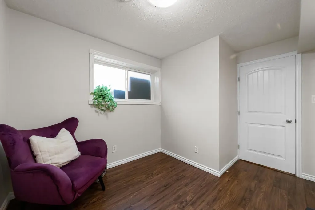 5722 Marler Drive Camrose AB T4V 2S8