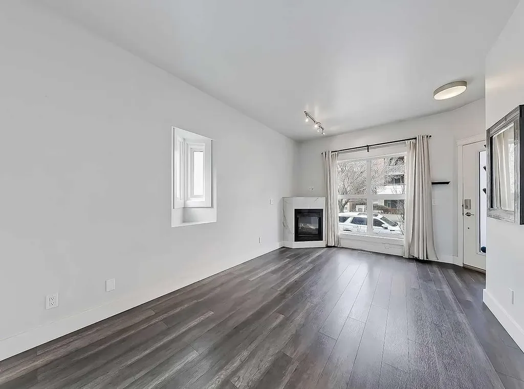 603 15 Avenue SW Calgary AB T2R 0R4