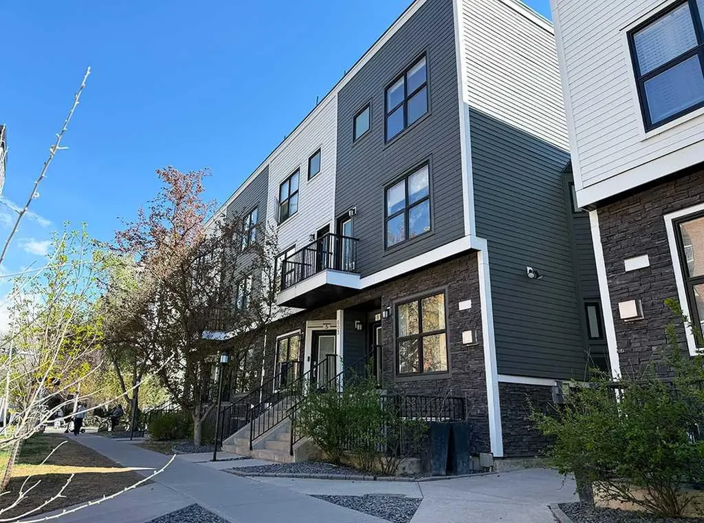 603 15 Avenue SW Calgary AB T2R 0R4