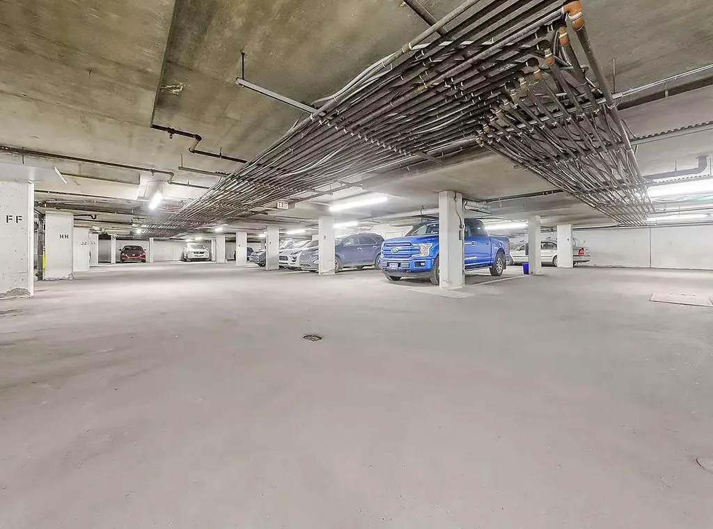 603 15 Avenue SW Calgary AB T2R 0R4