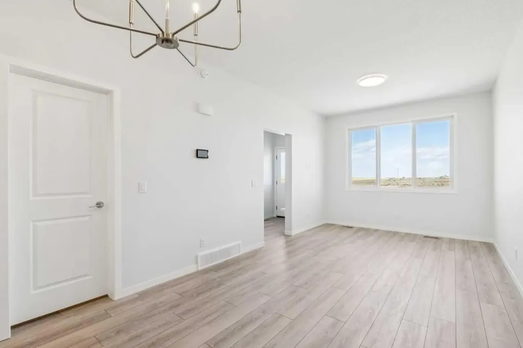 70 Lucas Heath NW Calgary AB T3P 2Y2