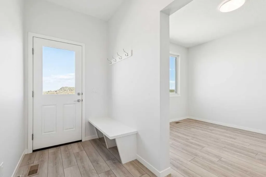 70 Lucas Heath NW Calgary AB T3P 2Y2