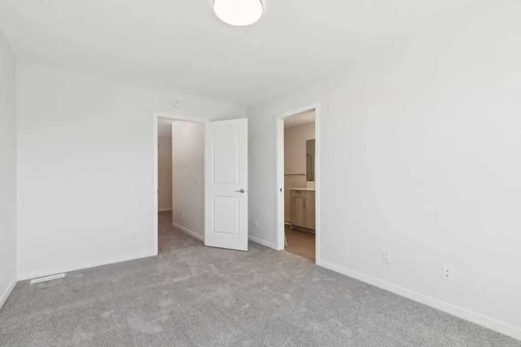 70 Lucas Heath NW Calgary AB T3P 2Y2