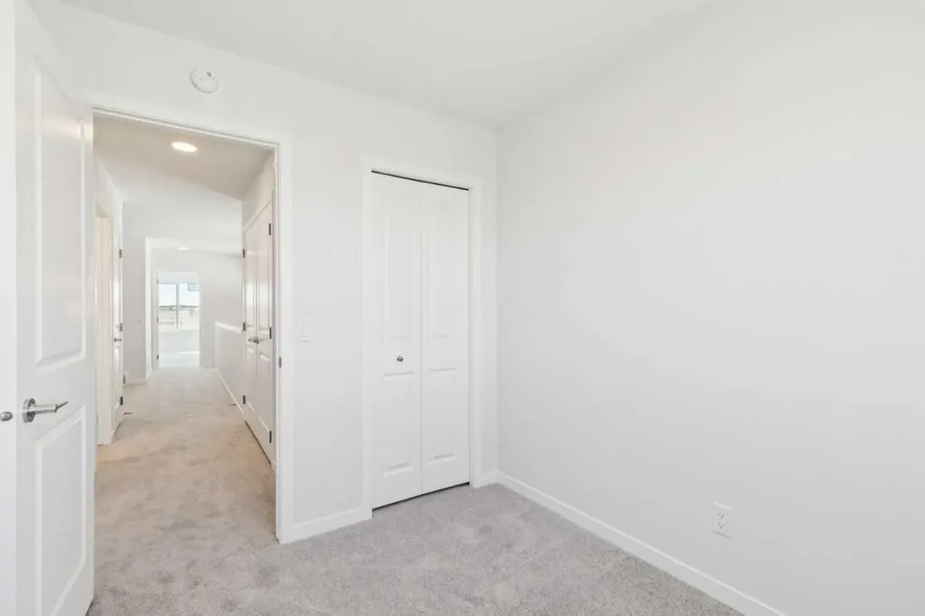 70 Lucas Heath NW Calgary AB T3P 2Y2