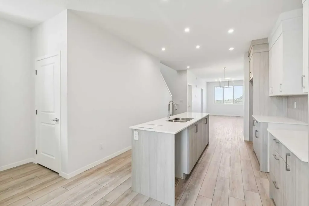 70 Lucas Heath NW Calgary AB T3P 2Y2
