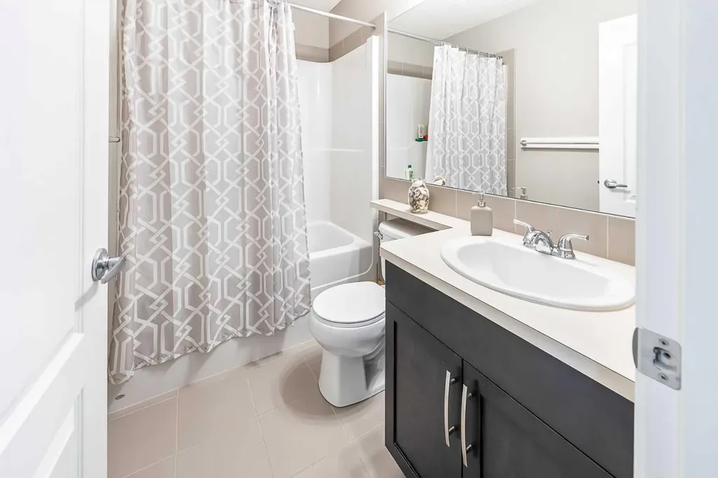 66 Skyview Point Rise NE Calgary AB T3N1B6