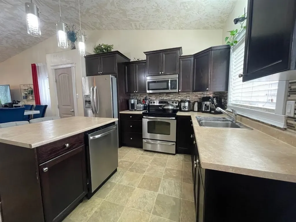5069 Cornerstone High Prairie AB T0G 1E0