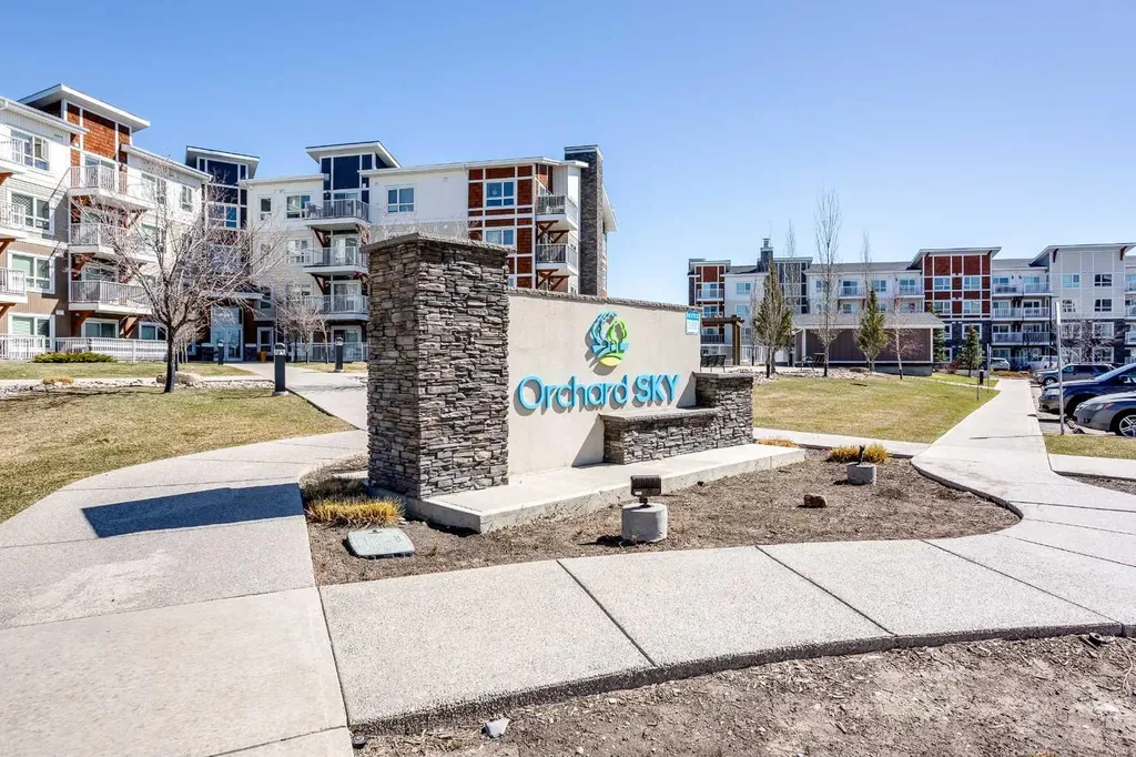 302 Skyview Ranch Drive NE Calgary AB T3N 0P5