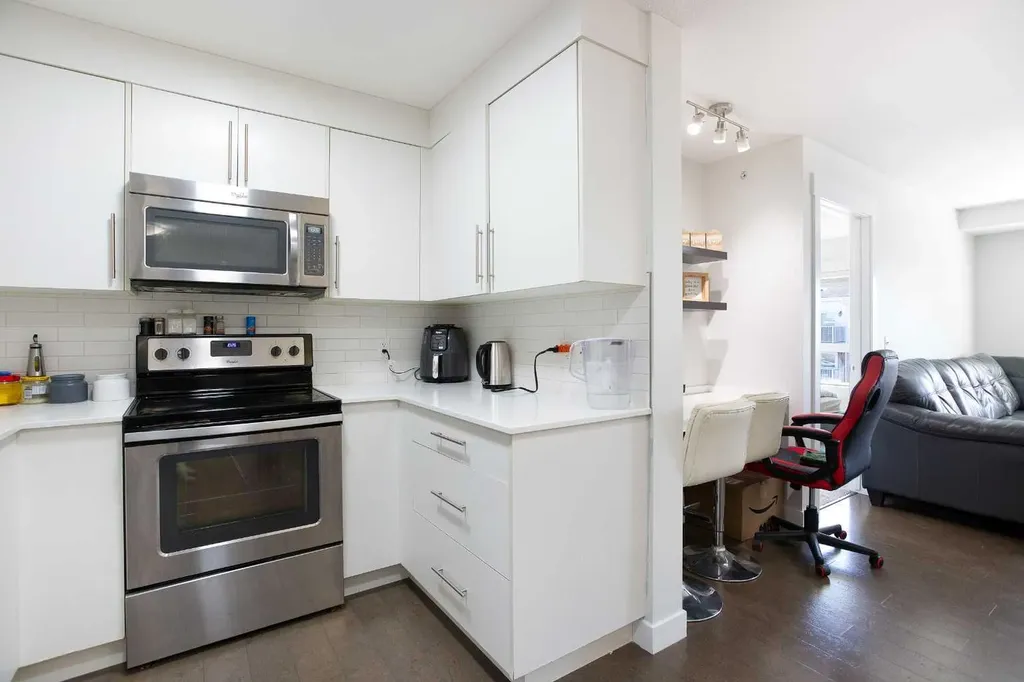 302 Skyview Ranch Drive NE Calgary AB T3N 0P5