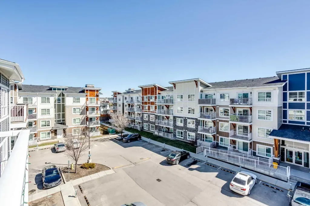 302 Skyview Ranch Drive NE Calgary AB T3N 0P5