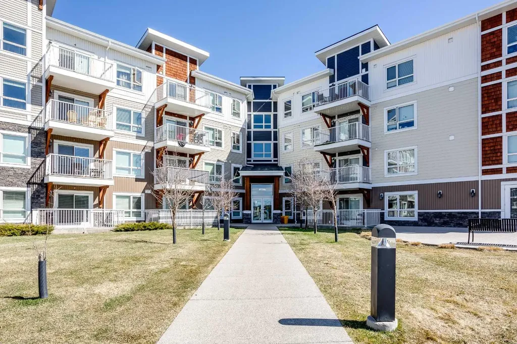 302 Skyview Ranch Drive NE Calgary AB T3N 0P5