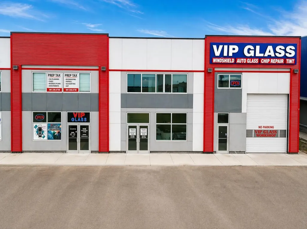 10960 42 Street NE Calgary AB T3N2B8