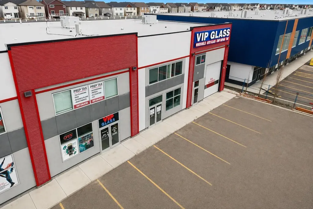10960 42 Street NE Calgary AB T3N2B8