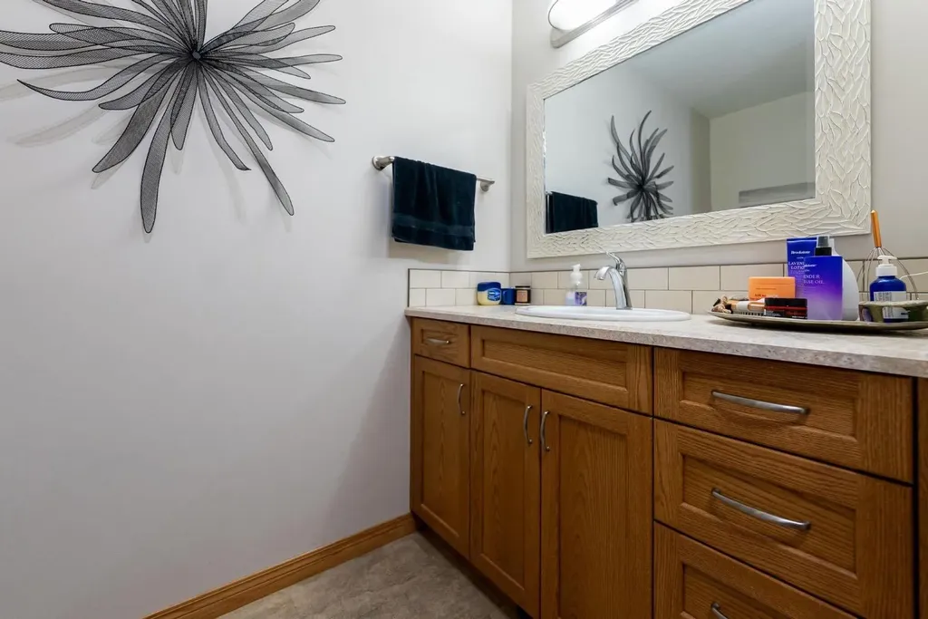 225 Lindgren Street Ferintosh AB T0B 1M0