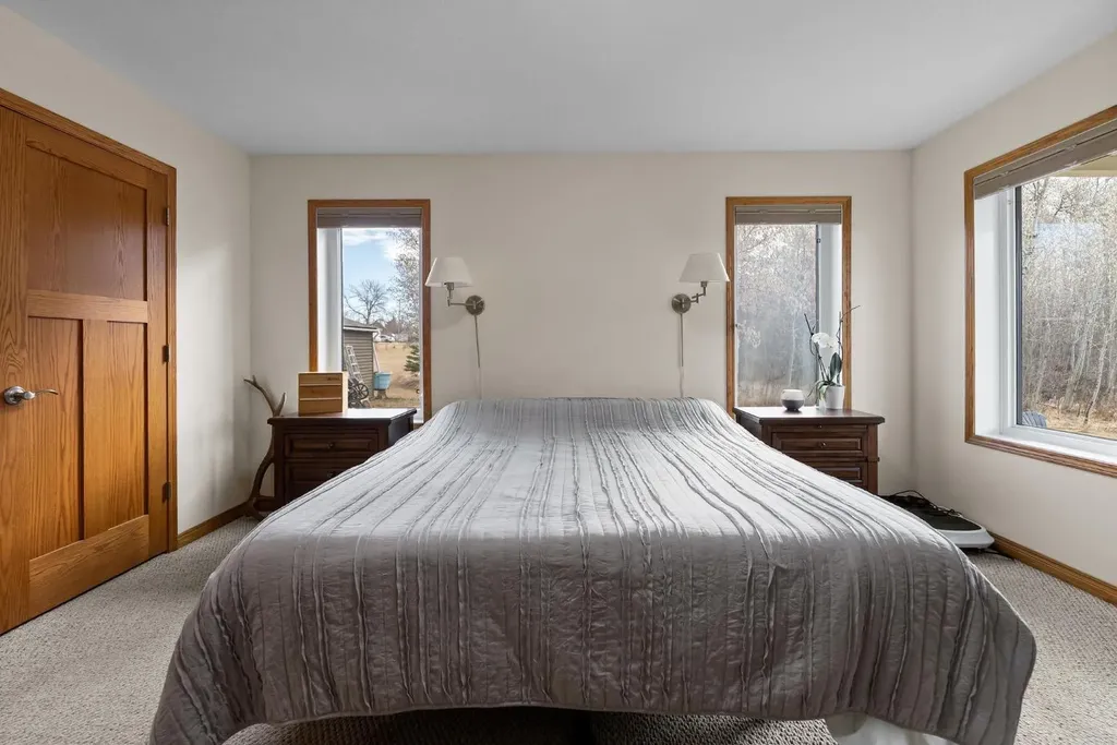 225 Lindgren Street Ferintosh AB T0B 1M0
