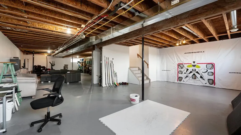 225 Lindgren Street Ferintosh AB T0B 1M0