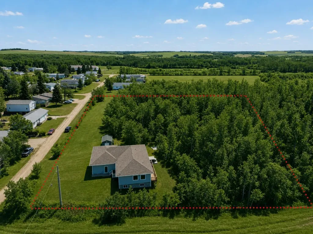 225 Lindgren Street Ferintosh AB T0B 1M0