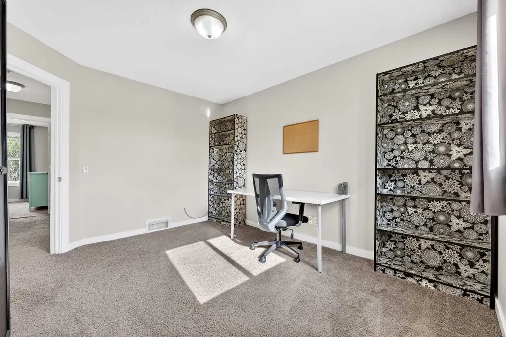 988 Prestwick Circle SE Calgary AB T2Z 3X7