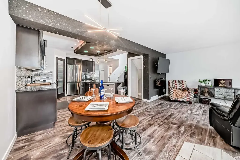 42 Jade Place Red Deer AB T4P 0G1