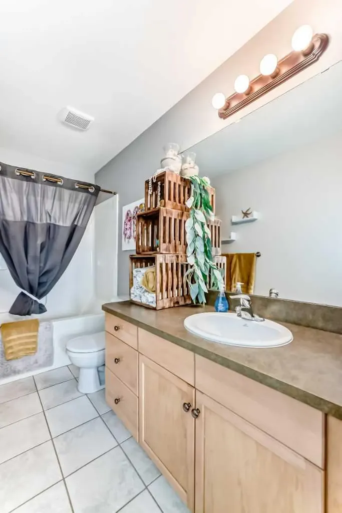 42 Jade Place Red Deer AB T4P 0G1