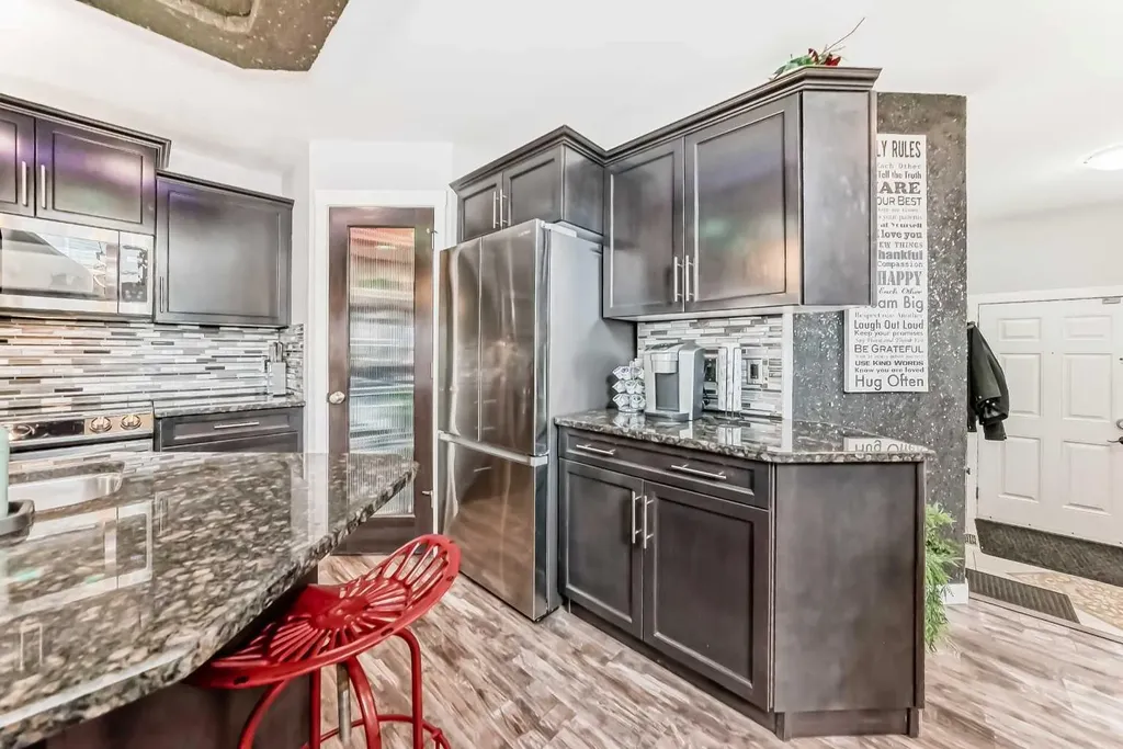42 Jade Place Red Deer AB T4P 0G1
