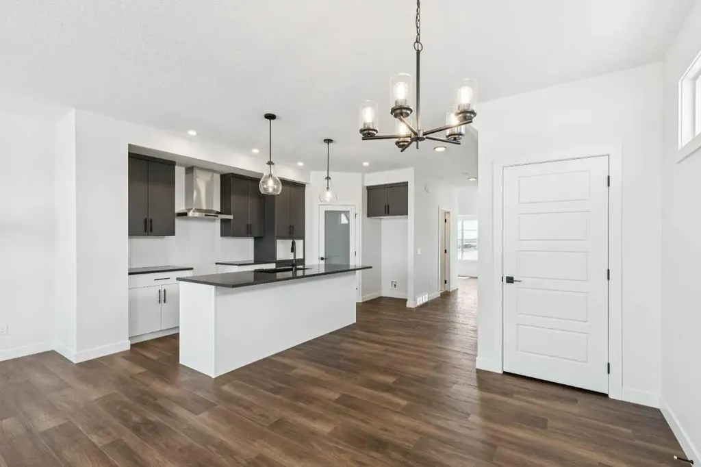 222 Layton Link SE Airdrie AB T4A 3R7