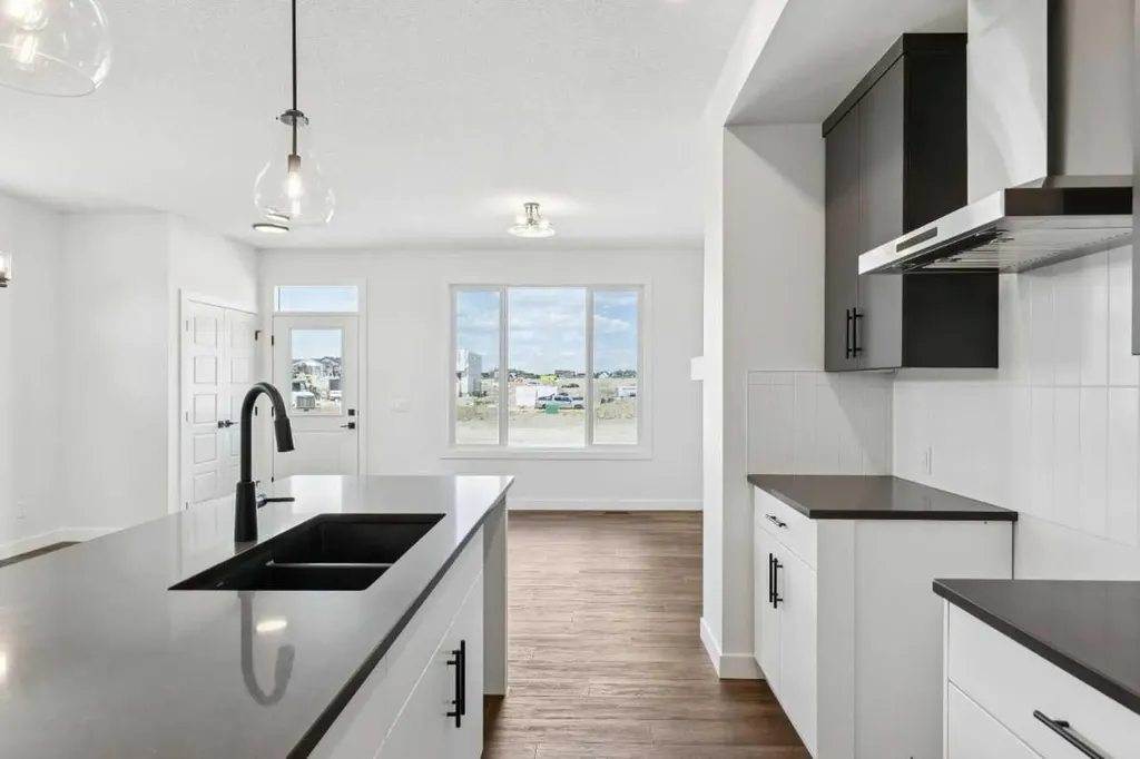 222 Layton Link SE Airdrie AB T4A 3R7