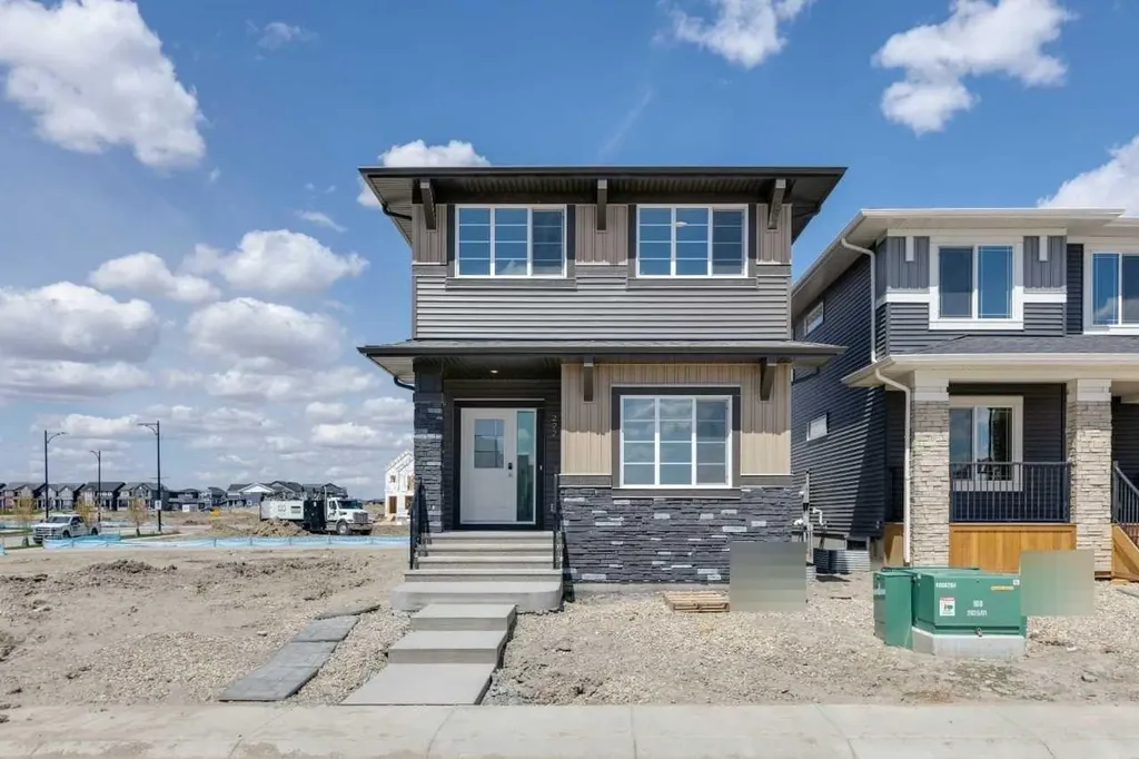 222 Layton Link SE Airdrie AB T4A 3R7