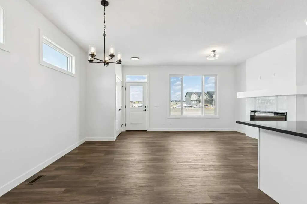 222 Layton Link SE Airdrie AB T4A 3R7