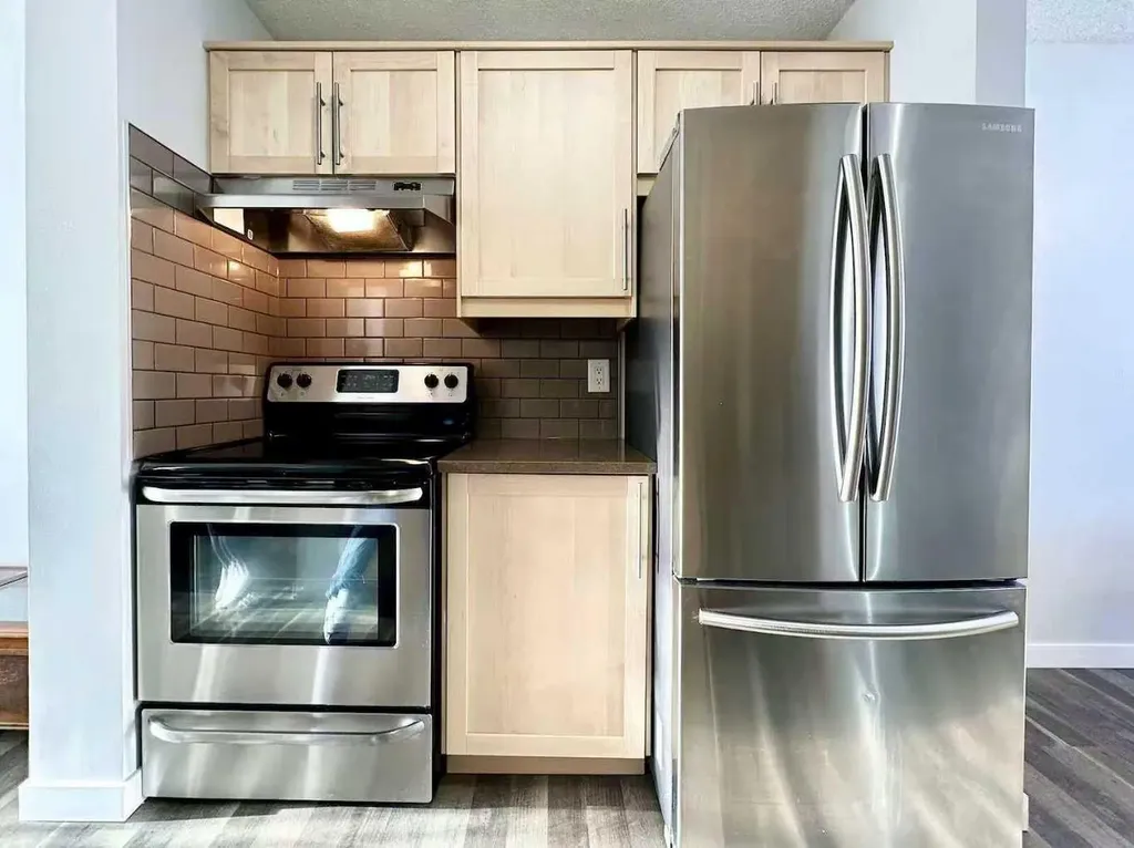 6915 Ranchview Drive NW Calgary AB T3G 1R8