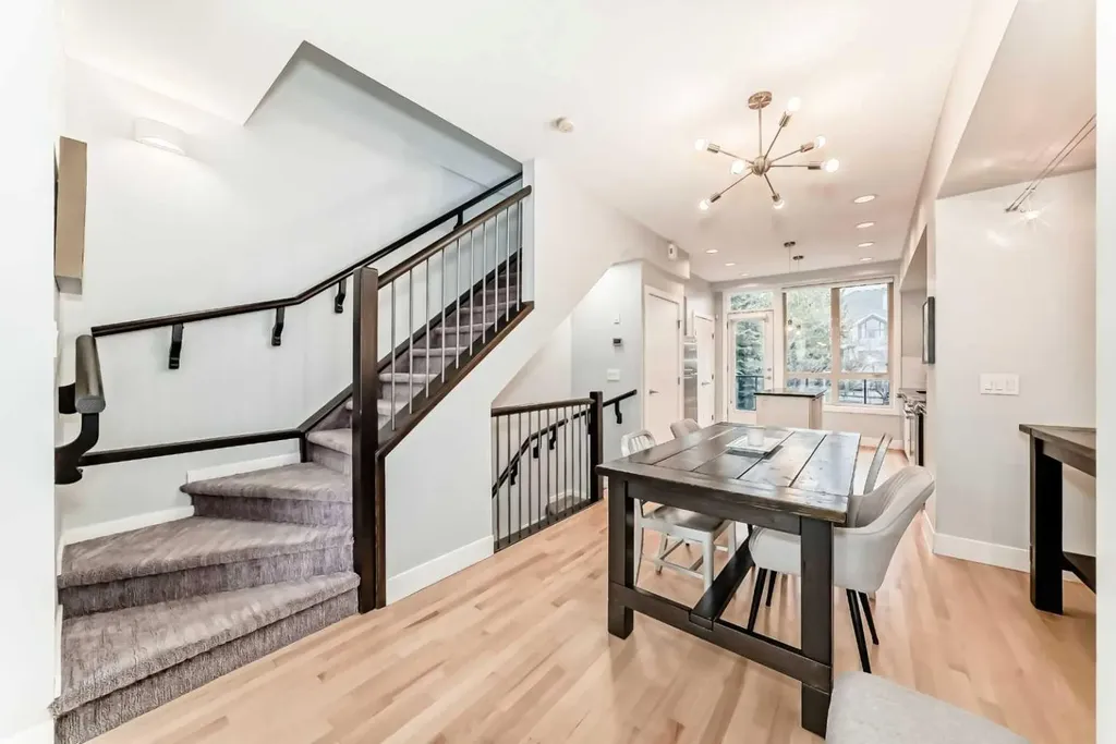 1606 36 Avenue SW Calgary AB T2T 6P7