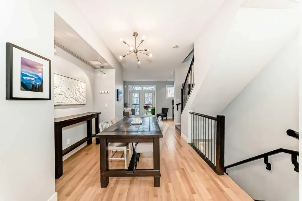 1606 36 Avenue SW Calgary AB T2T 6P7