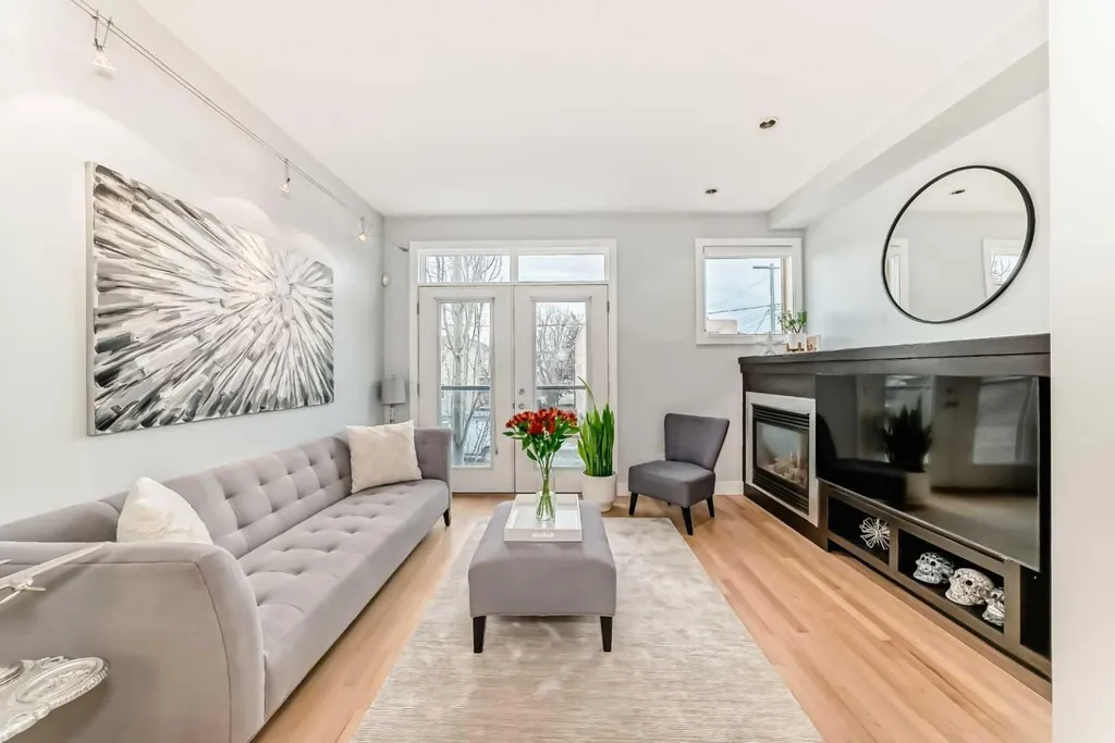 1606 36 Avenue SW Calgary AB T2T 6P7