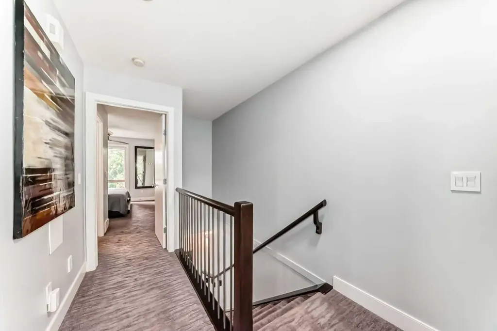 1606 36 Avenue SW Calgary AB T2T 6P7