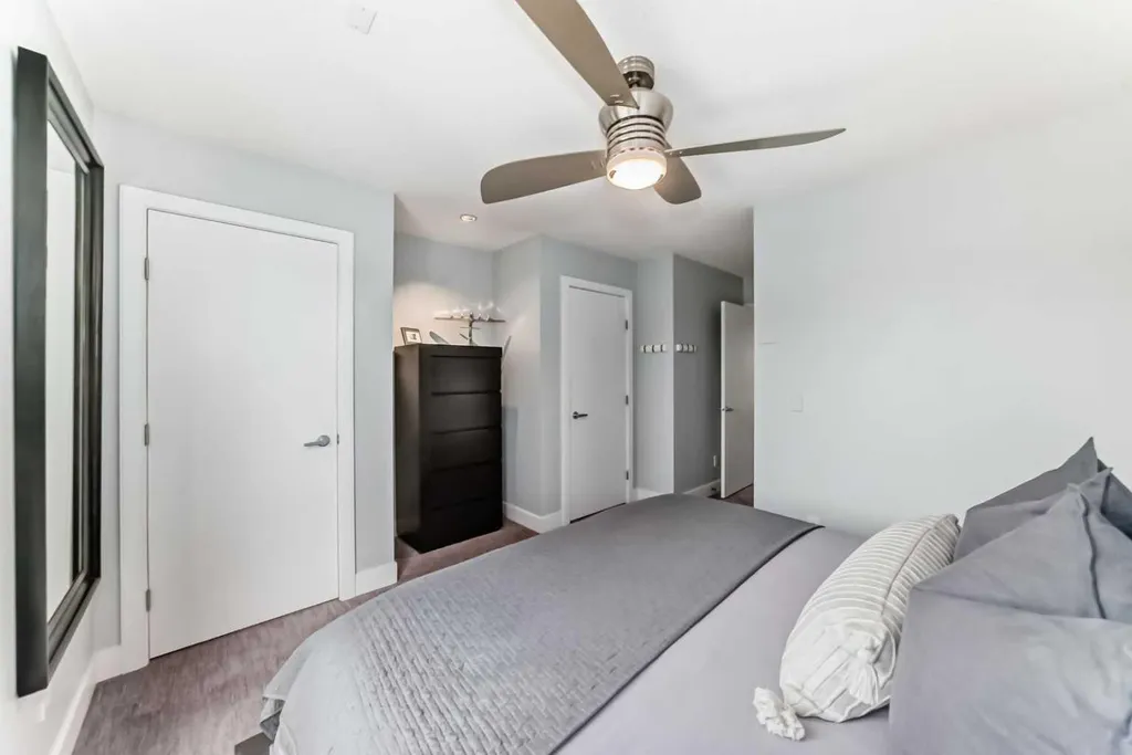 1606 36 Avenue SW Calgary AB T2T 6P7