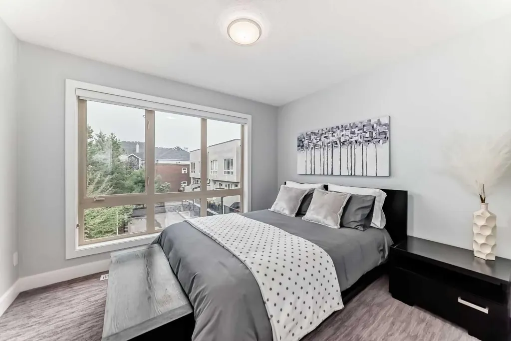 1606 36 Avenue SW Calgary AB T2T 6P7