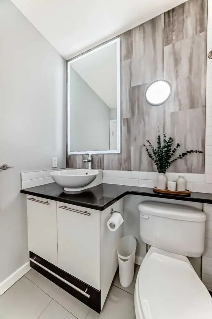 1606 36 Avenue SW Calgary AB T2T 6P7