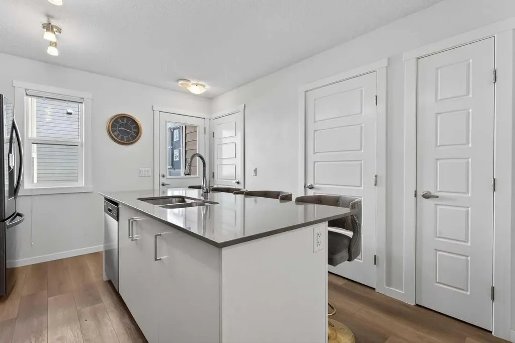340 Cranbrook Square SE Calgary AB T3M 3K8