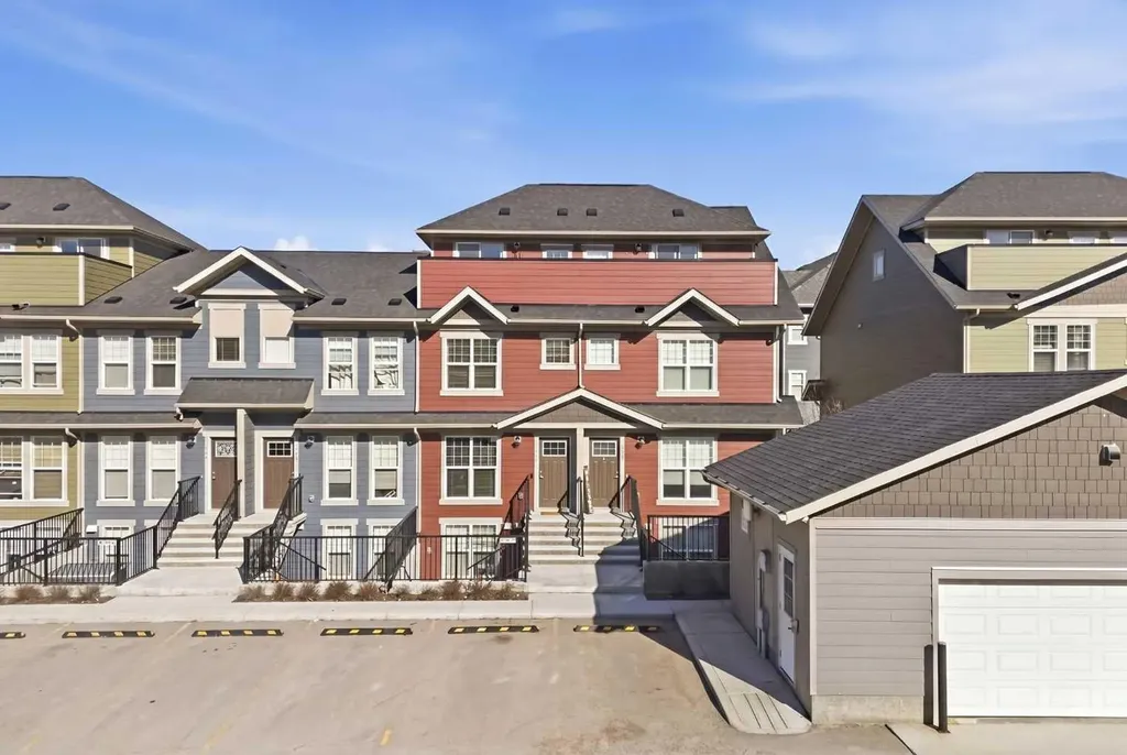 340 Cranbrook Square SE Calgary AB T3M 3K8