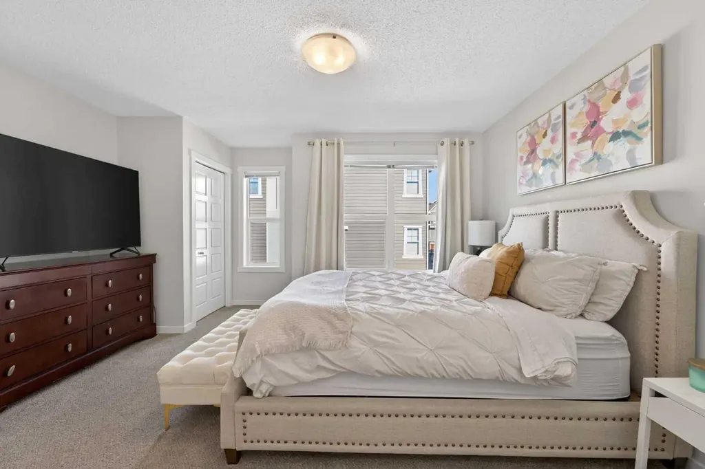 340 Cranbrook Square SE Calgary AB T3M 3K8