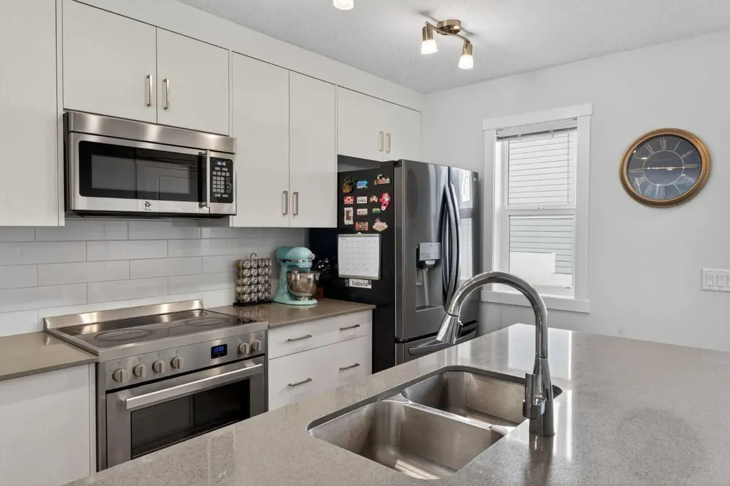 340 Cranbrook Square SE Calgary AB T3M 3K8