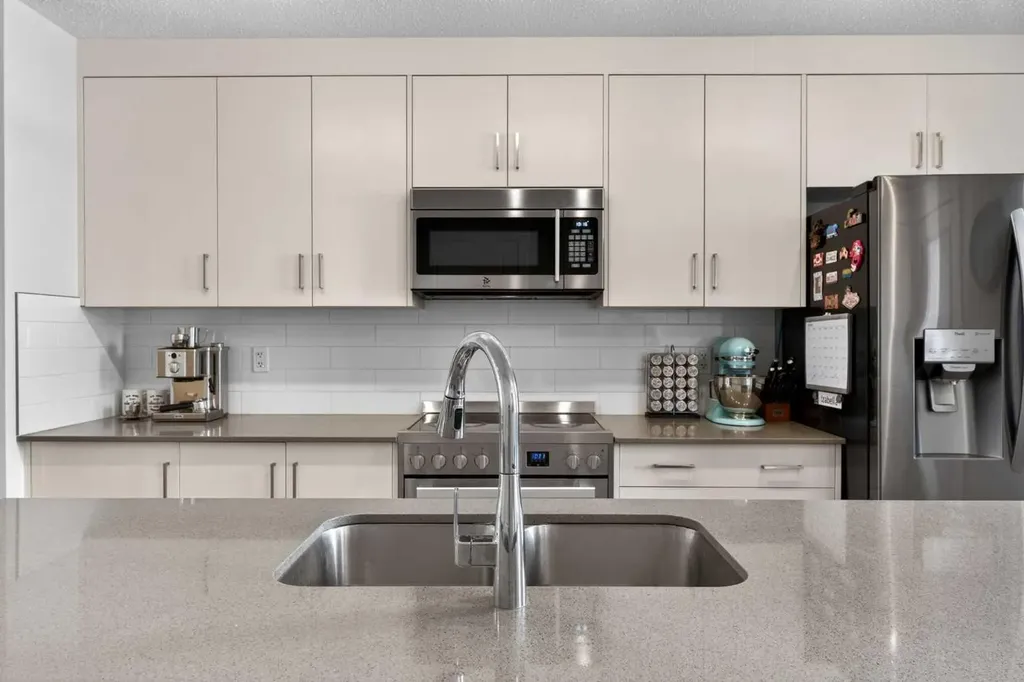 340 Cranbrook Square SE Calgary AB T3M 3K8