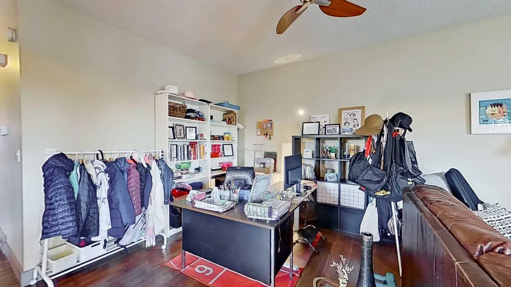 11723 Canfield Road SW Calgary AB T2W 1J6