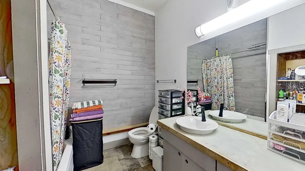 11723 Canfield Road SW Calgary AB T2W 1J6