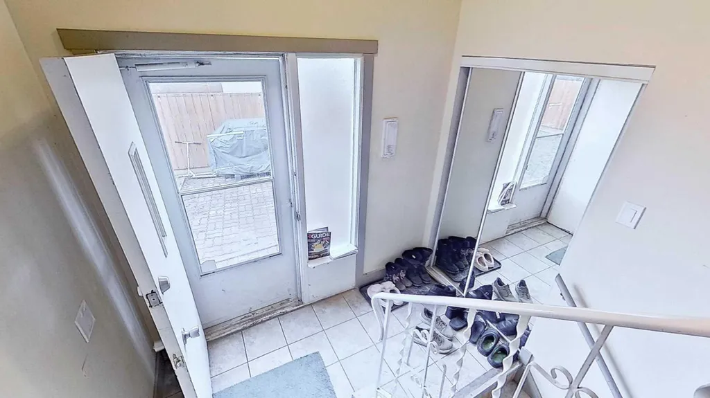 11723 Canfield Road SW Calgary AB T2W 1J6