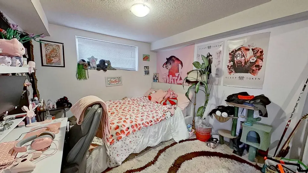 11723 Canfield Road SW Calgary AB T2W 1J6