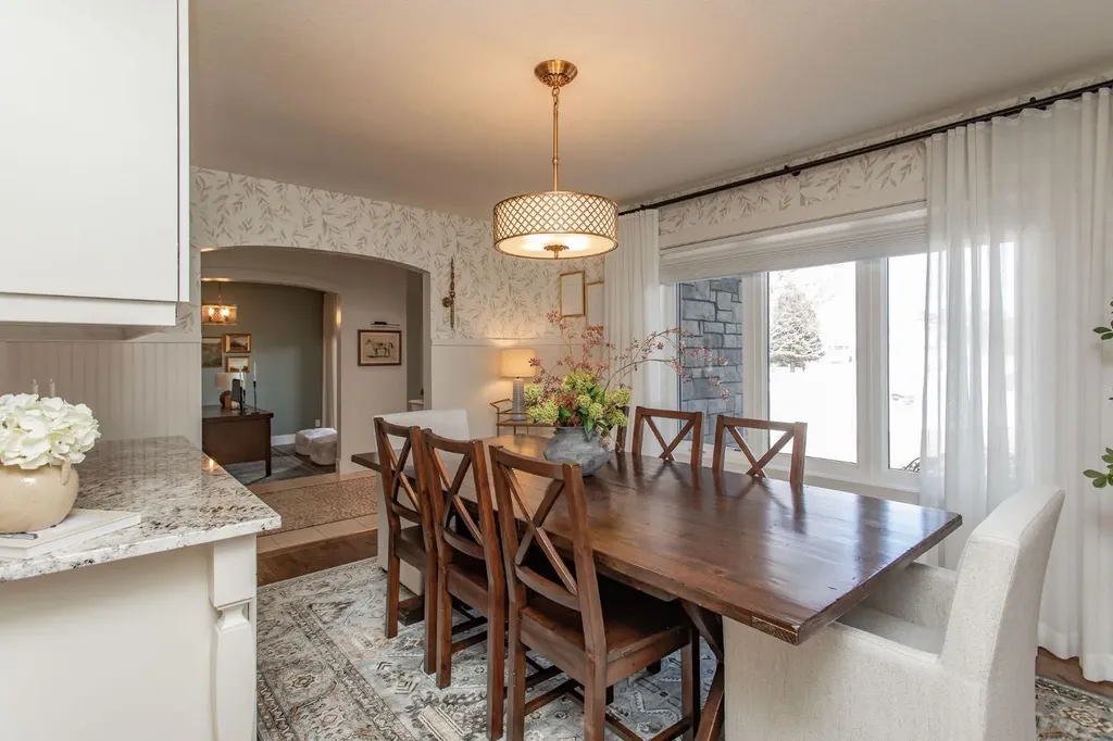 21 Dandell Close Red Deer AB T4R 2J3