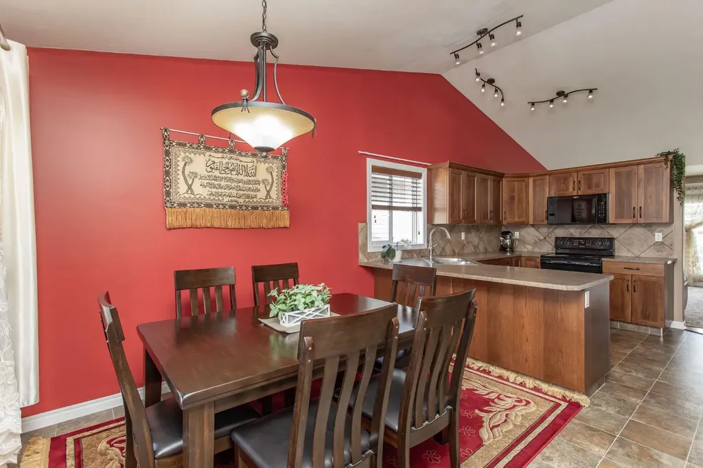 229 Jaspar Crescent Red Deer AB T4P 0G9