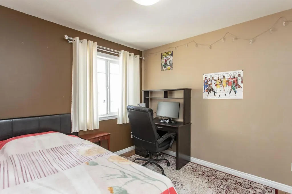 229 Jaspar Crescent Red Deer AB T4P 0G9
