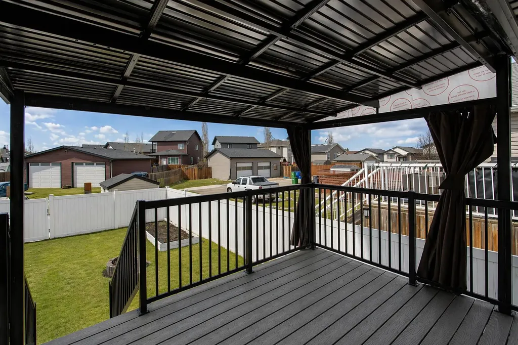 229 Jaspar Crescent Red Deer AB T4P 0G9